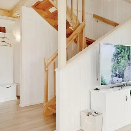 Stunning Home In Ostseeresort Olpenitz With Sauna *