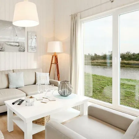 Stunning Home In Ostseeresort Olpenitz With Sauna *